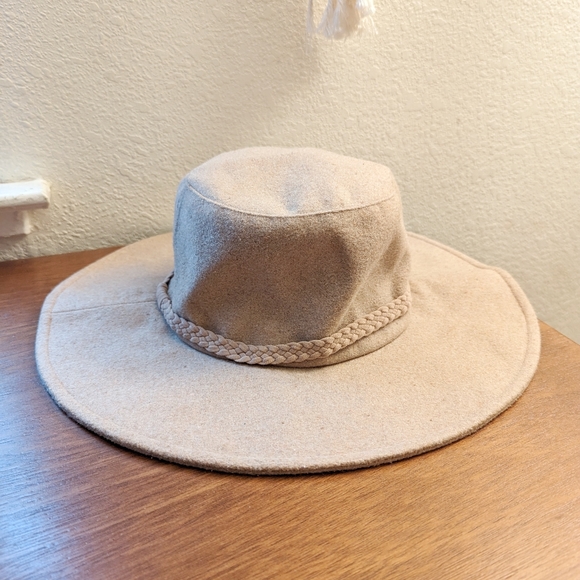 ASN Hats The Harper Flappy Boho Hat Oatmeal Color Adjustable Wool Blend - Picture 1 of 5